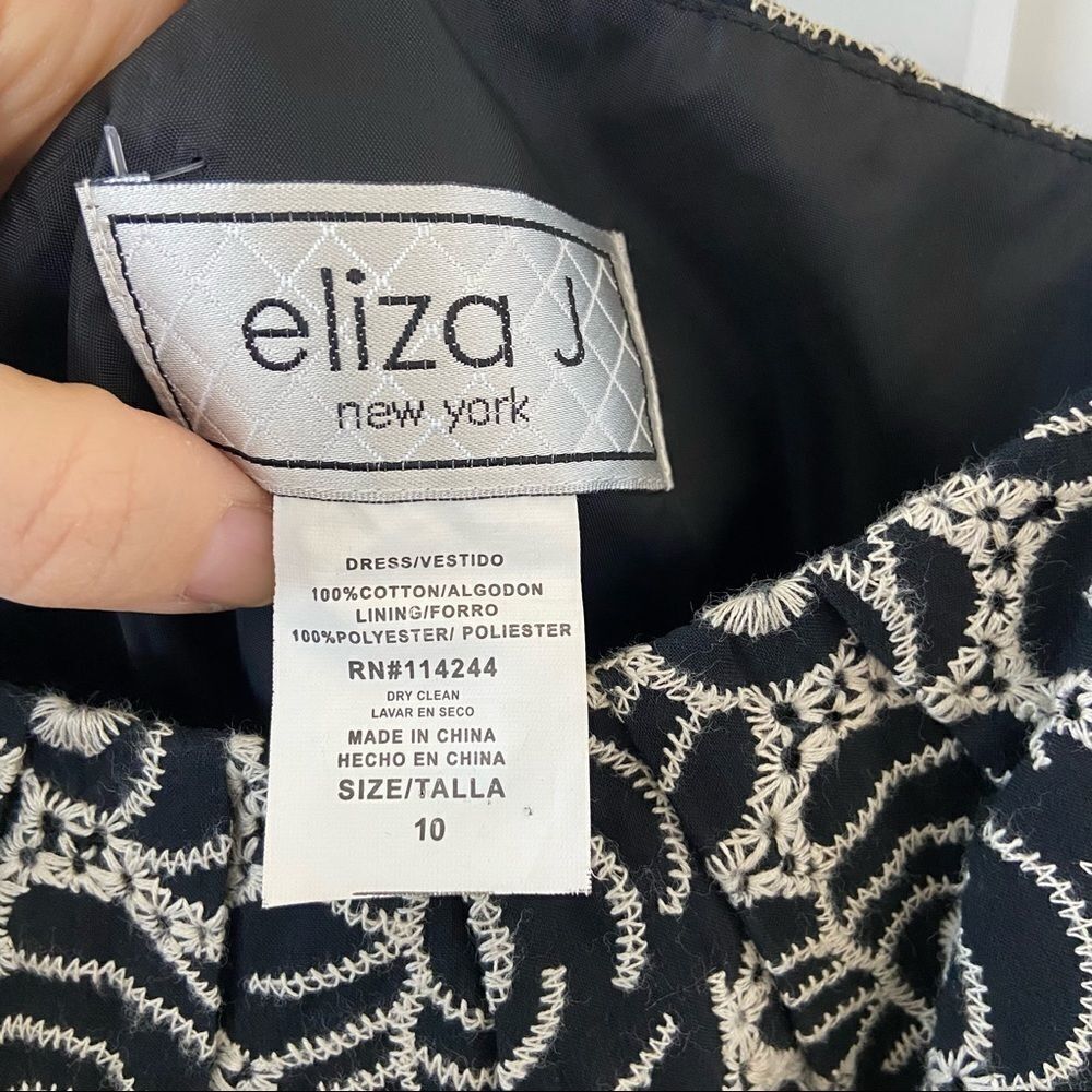 Eliza J Black & White Floral Embroidered Print Dress Size 10 - Picture 7 of 7